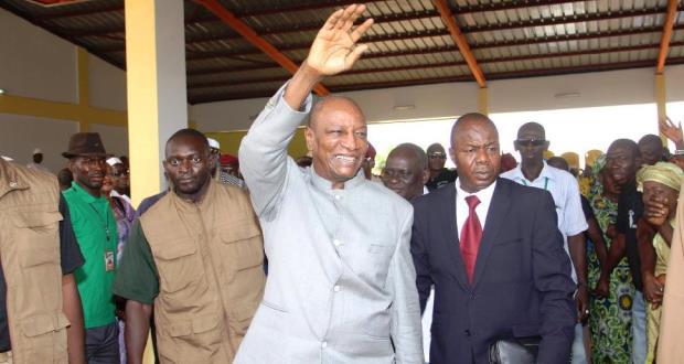 Guinée : Lorsqu’Alpha Condé annonce la restructuration de son parti !