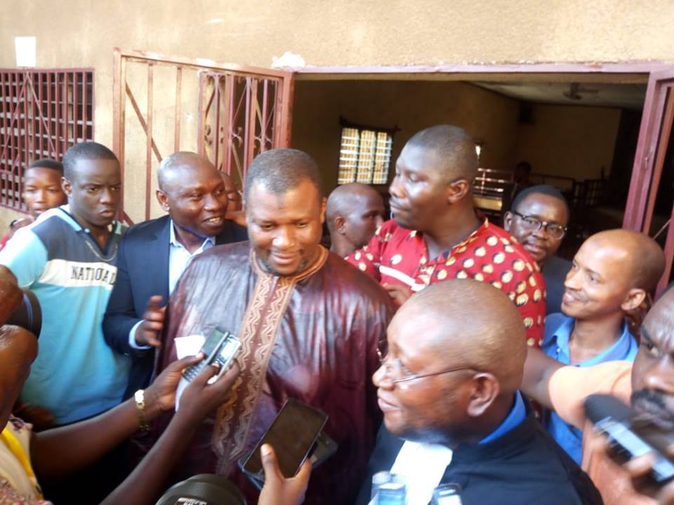 TPI de Kaloum : Le syndicaliste Cheick Chérif recouvre sa liberté après une détention de treize jours