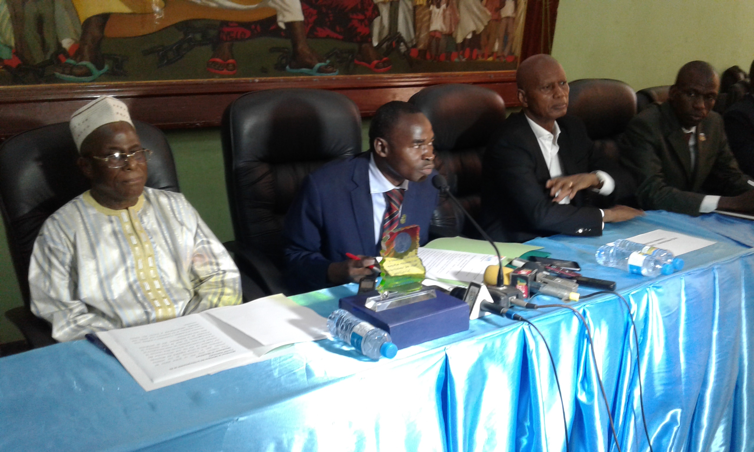 Référendum constitutionnel en Guinée : Le président de l’INIDH approuve l’idée