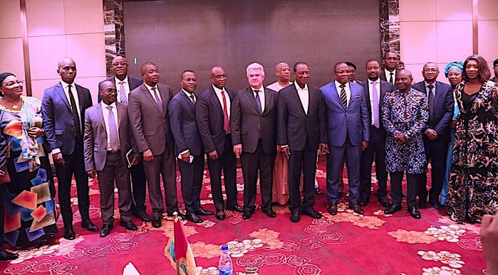 Guinée : Le Guichet unique du commerce extérieur lancé par Alpha Condé