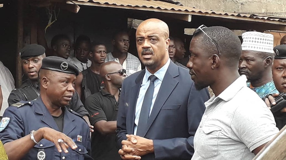 Violences liées au double scrutin: 4 morts, 9 agents de l’ussel blessés, 9 préfectures touchées (sécurité)