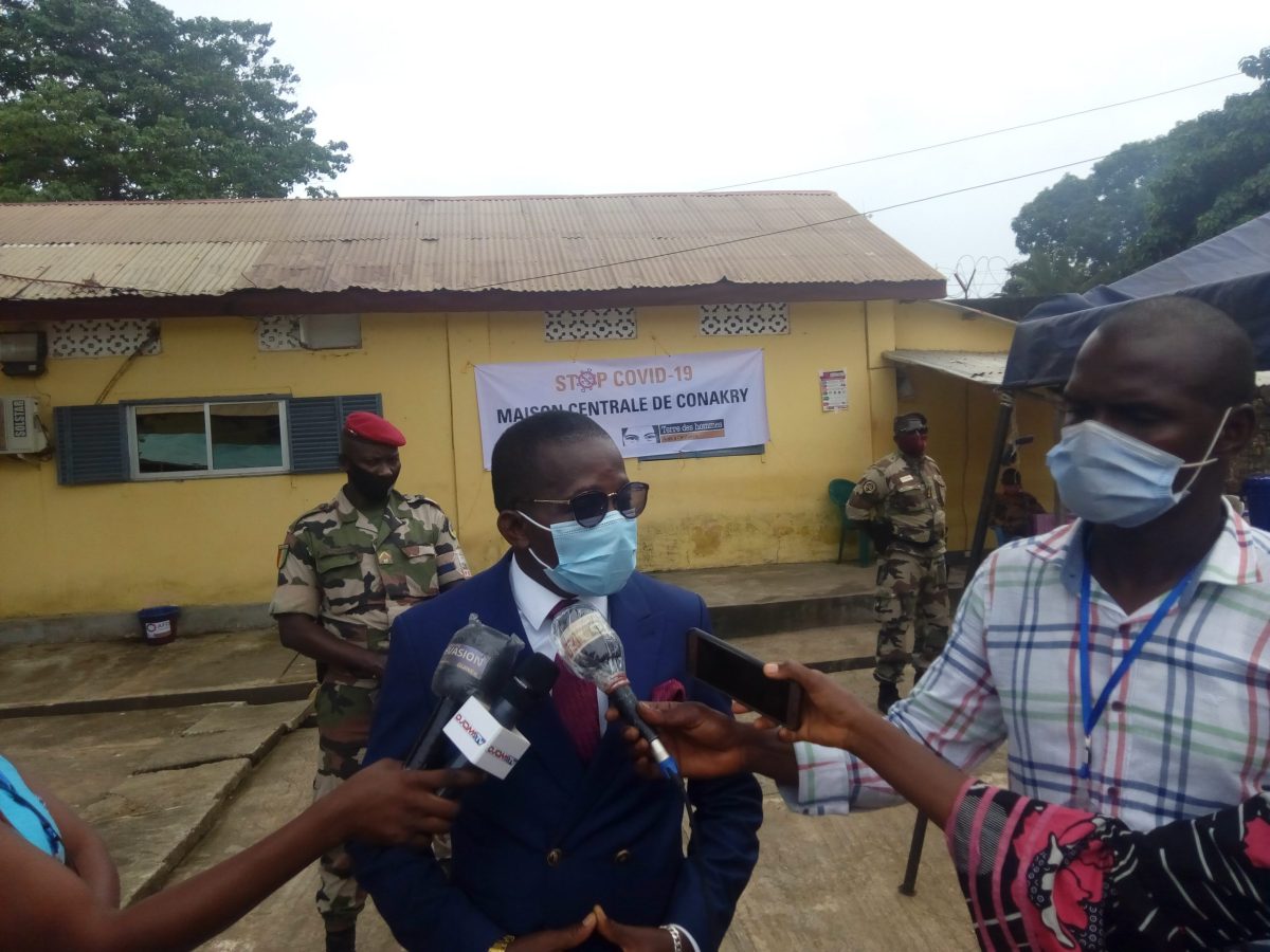 Me Mory Doumbouya aux prisonniers : « je suis sensible à la question liée à la vie carcérale…»