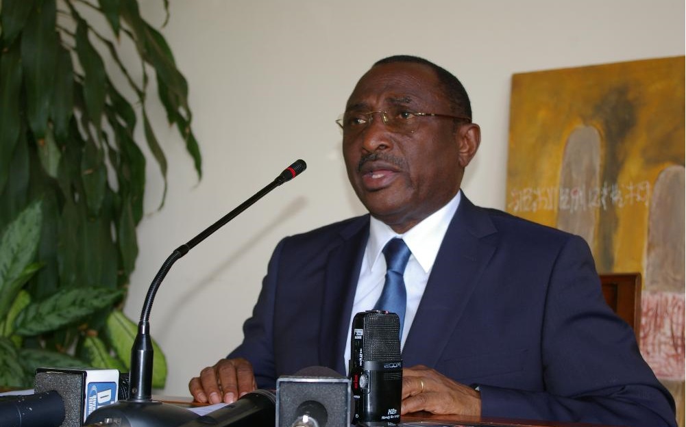 Confiscation du passeport de Sidya Touré : l’UFR tient pour responsable Alpha Condé et porte plainte