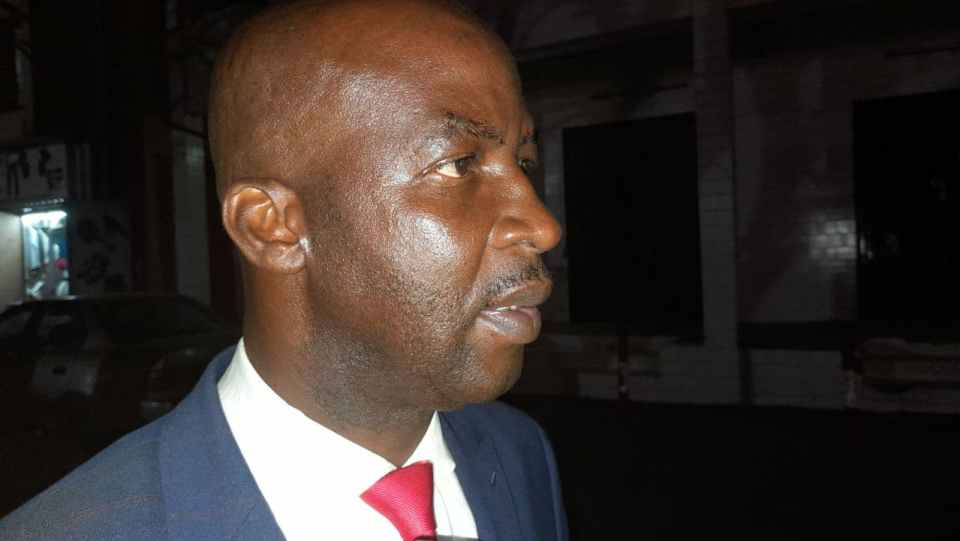 Empêchement de l’épouse de Cellou de voyager : son avocat ne trouve aucune « raison » suffisante