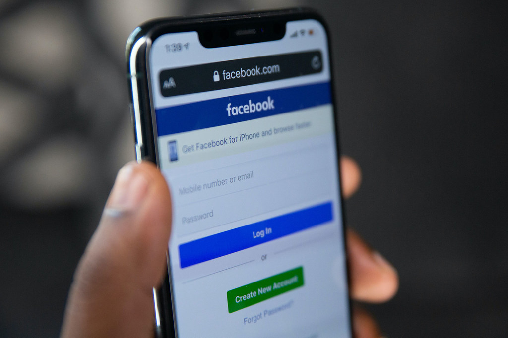 Discours de haine sur facebook : un expert de l’ONU plaide pour le respect des droits des minorités