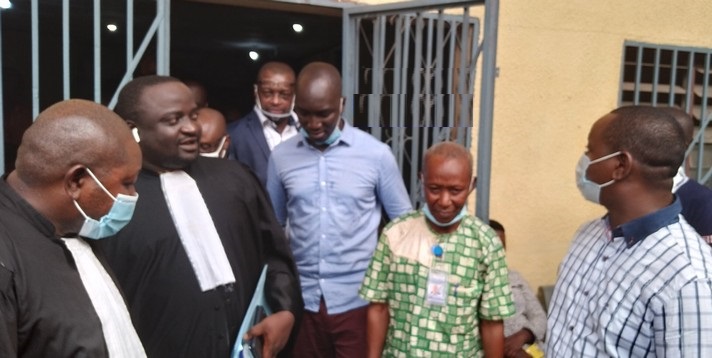 Affaire 200 milliards GNF : le procès de Zenab Nabaya contre les journalistes renvoyé à nouveau