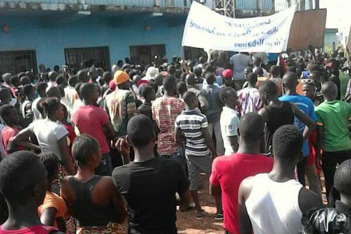 Manifestation à Kérouané: les jeunes exigent la nomination des fils du terroir dans le gouvernement…