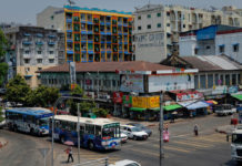 Myanmar : un expert indépendant de l’ONU craint de nouvelles violences et demande la fin de la répression