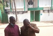 Tribunal militaire : un journaliste porte plainte contre un haut gradé de l’armée !