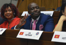 Les parlements rajeunissent mais pas suffisamment, selon l’Union interparlementaire