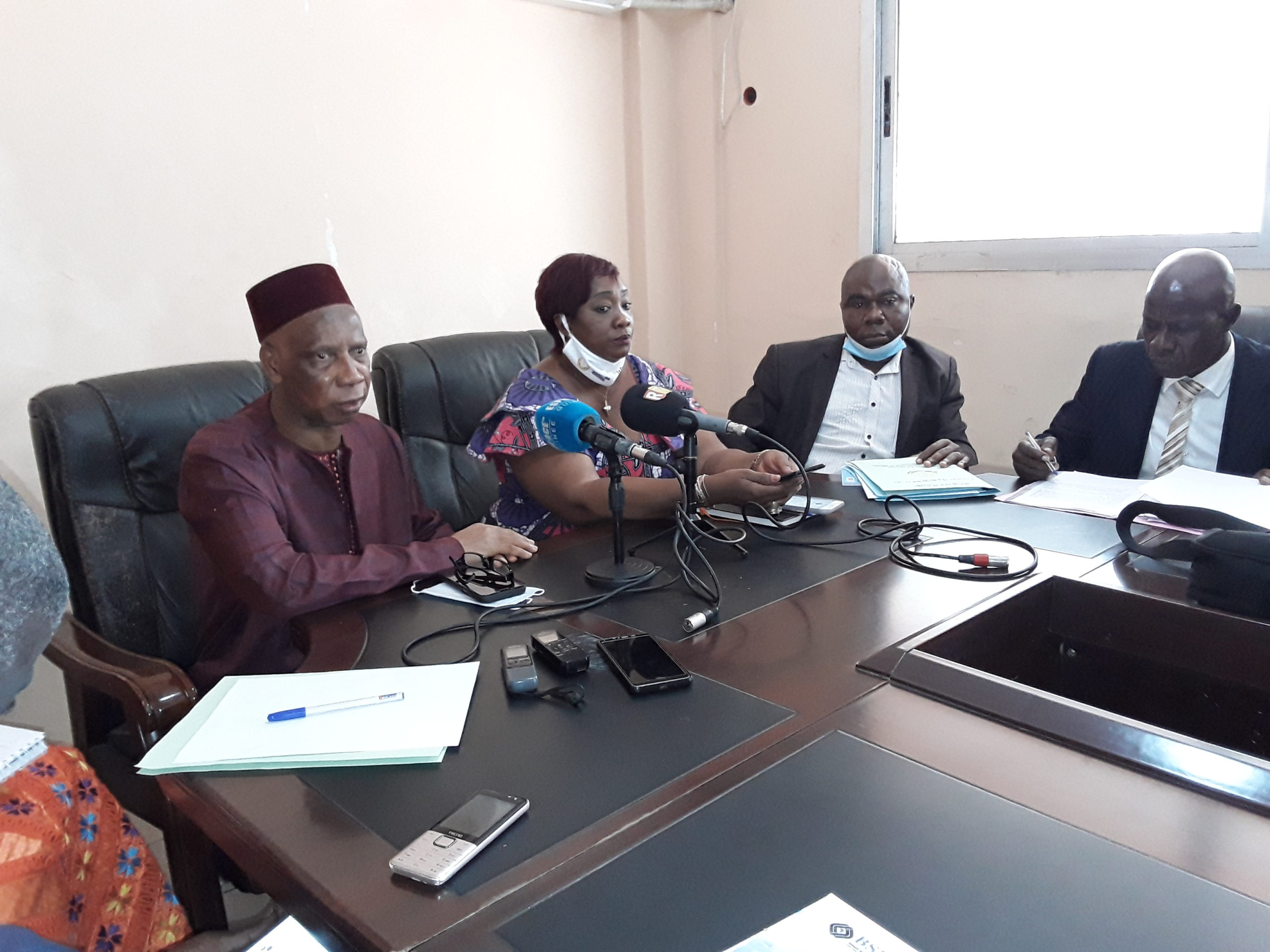 Recouvrement de la taxe d’équipement: le Maire de Dixinn échange avec les opérateurs économiques