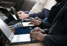 Les droits numériques sont la clé d’un monde inclusif et résilient, selon des experts