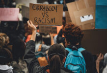 ONU: Le Conseil des droits de l’homme crée un mécanisme d’experts pour examiner les causes du racisme systémique