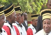 Transition: Mamadi Doumbouya renforce les “pouvoirs” du Conseil Supérieur de la magistrature