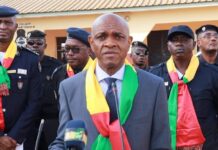 Rupture de passeports: le gouvernement guinéen menace de sévir contre IRIS…