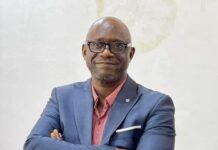 Commission Nationale des Mines : le journaliste Akoumba Diallo et Cie nommés par le Colonel Mamadi Doumbouya