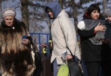 Dix millions de personnes dont près de 3,5 millions de réfugiés ont fui leurs foyers en Ukraine, selon le HCR