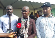 Littérature : l’œuvre ‘‘La Résilience’’ de Thierno Amadou Oury BALDE dédicacée aux 72 heures du livre