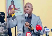 Meurtre de Thierno Mamadou : l’adjudant-chef Moriba Camara placé sous mandat de dépôt, ses 4 co-inculpés sous contrôle judiciaire