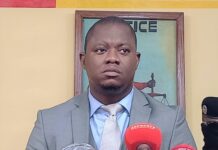 Tribunal de Dixinn: le ministre Charles Wright absent au procès, l’affaire renvoyée au 23 juin 2023