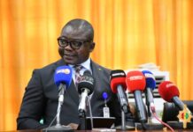 CNT- Guinée : L’Association des magistrats de Guinée dénonce la théâtralisation, la banalisation et l’infantilisation de la justice par Charles Wright