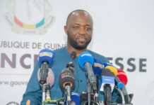 Concours de recrutement de nouveaux fonctionnaires: Le Ministre Faya François BOUROUNO annonce le démarrage à partir du 26 mai 2024