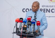 Fermeture des medias privés: le gouvernement guinéen