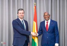 Primature : Bah Oury reçoit le conseiller France-Afrique du Président Emmanuel Macron