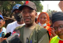 Assainissement : le président de la délégation spéciale de Ratoma salut la forte mobilisation des habitants